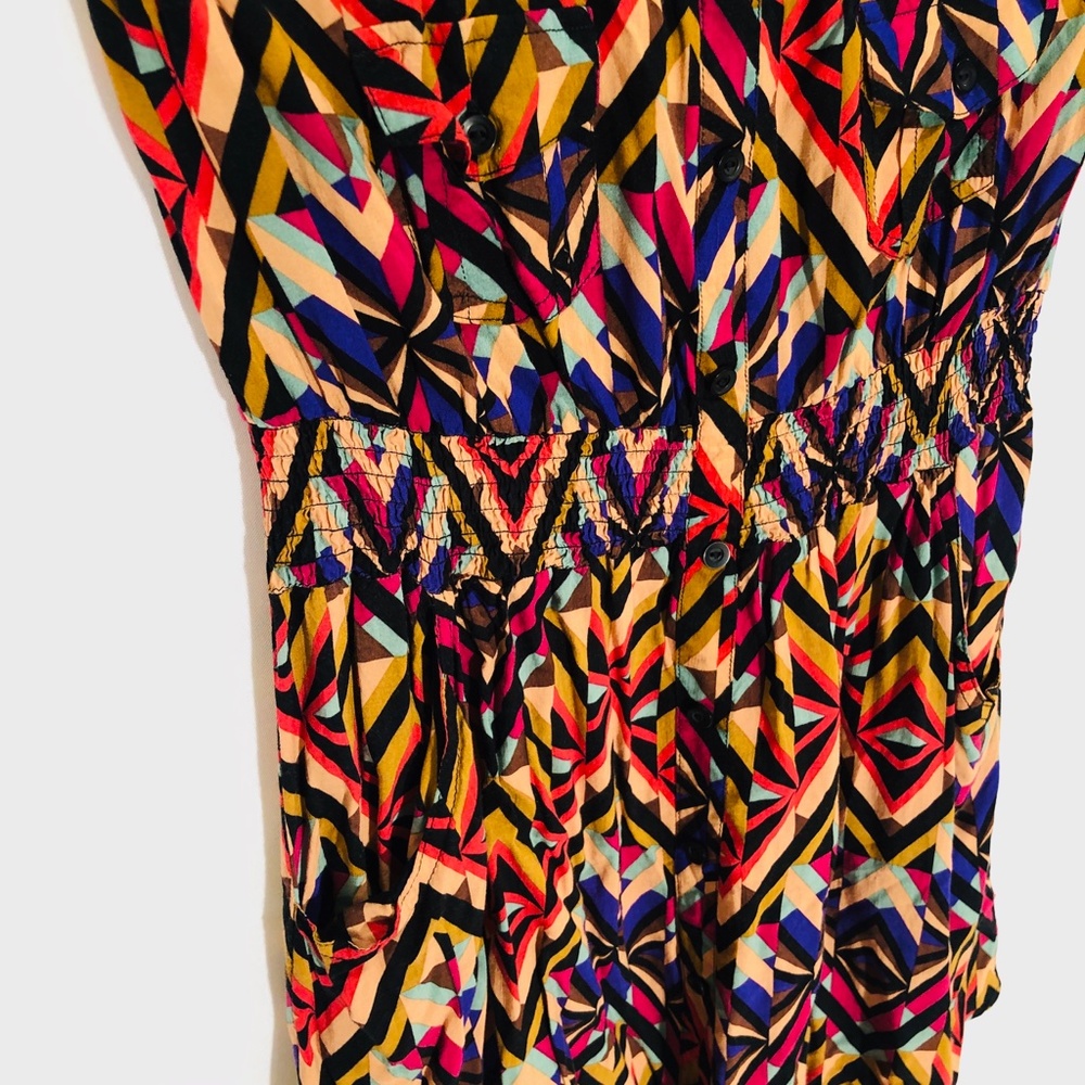 Geometric Pattern Dress - Picture 3 of 6